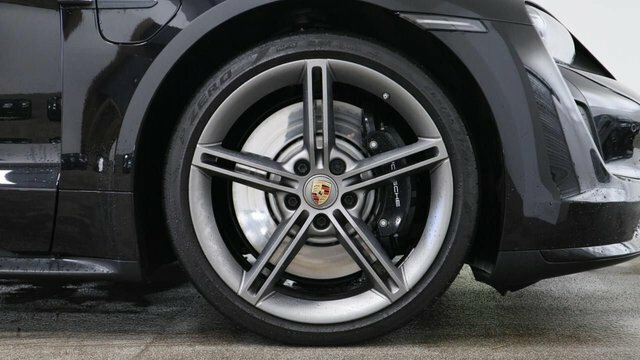 Porsche Taycan Performance Plus 93.4Kwh Turbo Saloon Black #4