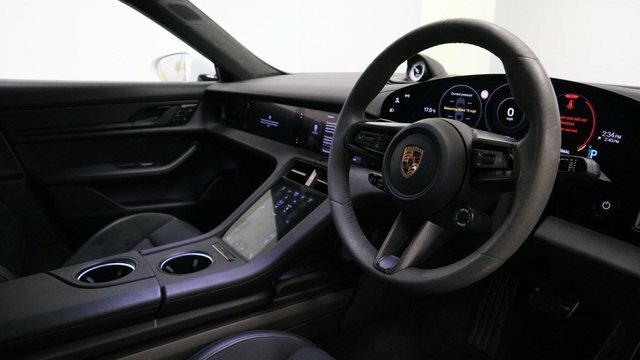 Porsche Taycan Performance Plus 93.4Kwh Turbo Saloon White #6