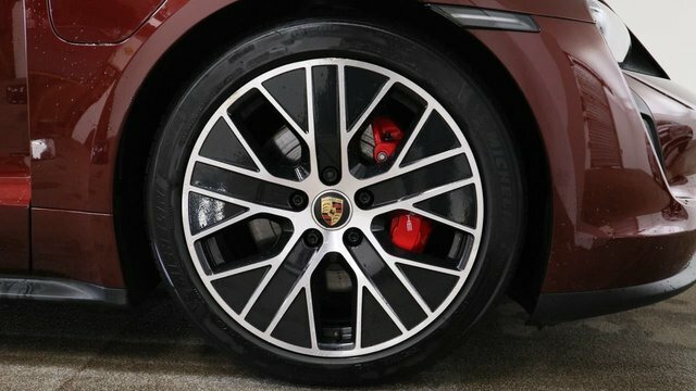 Porsche Taycan Performance Plus 93.4Kwh 4S Saloon Au Red #4