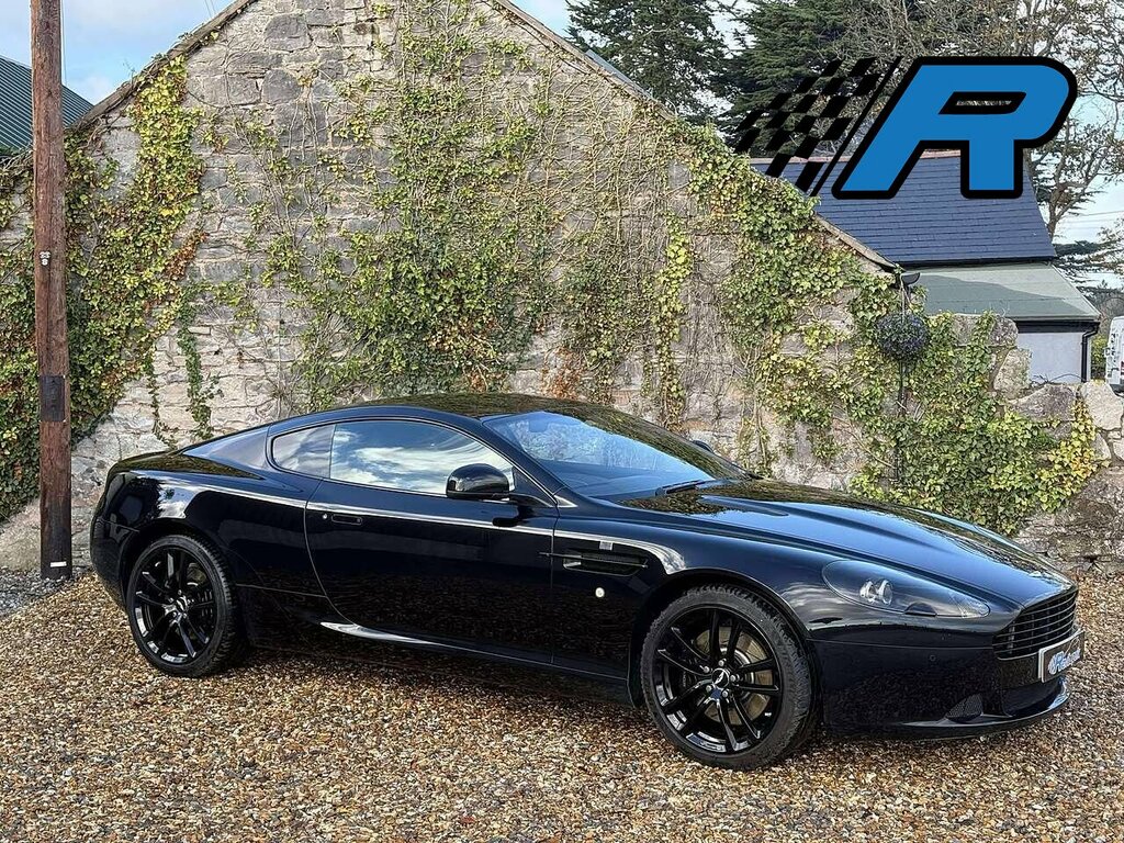 Aston Martin DB9 V12 Black