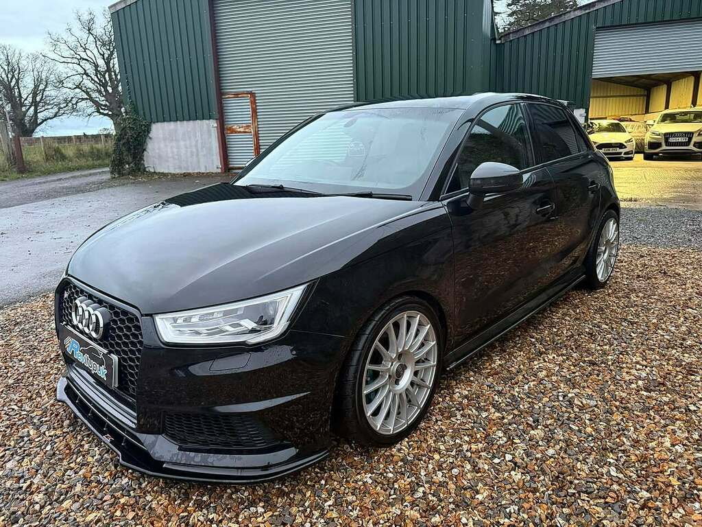 Audi S1 Tfsi Competition Black #6