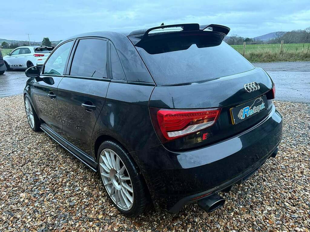 Audi S1 Tfsi Competition Black #3