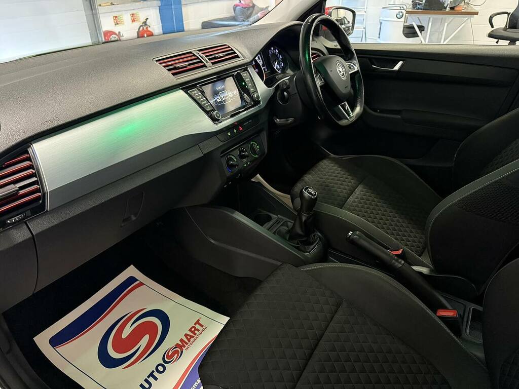 Skoda Fabia Tsi Redline J999SKO #3