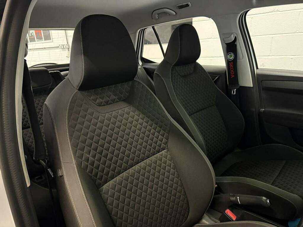 Skoda Fabia Tsi Redline J999SKO #4