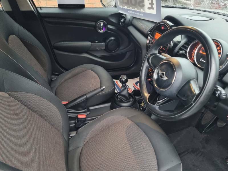 Mini Hatch 1.5 Cooper - 2017 67 NK67NSU Grey #4