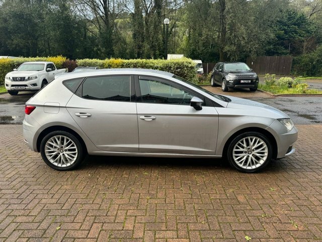 Seat Leon Hatchback CF17XJD Silver #5