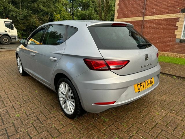 Seat Leon Hatchback CF17XJD Silver #3