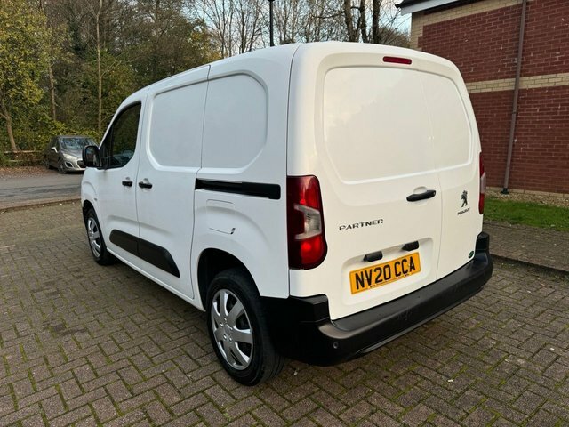 Peugeot Partner Mpv NV20CCA White #3