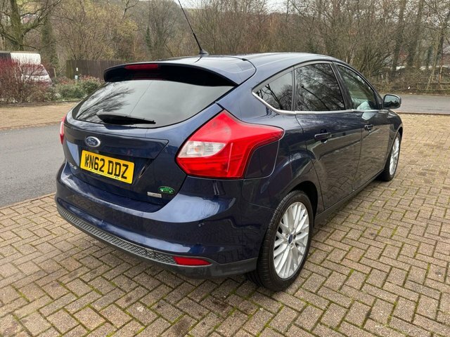 Ford Focus Focus Zetec T Blue #4