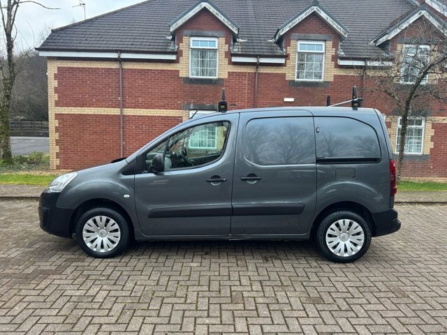 Citroen Berlingo Mpv OV67DZZ Grey #2