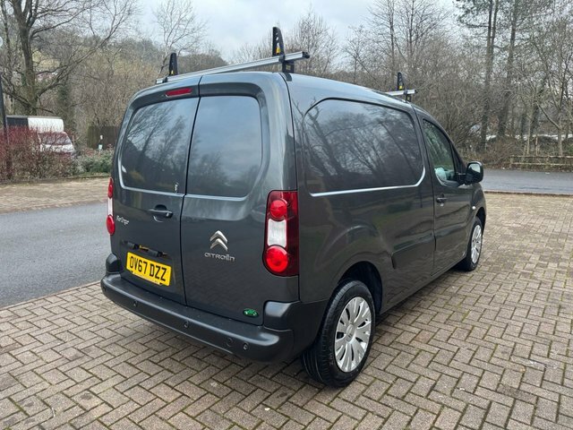 Citroen Berlingo Mpv OV67DZZ Grey #4