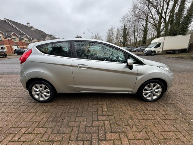 Ford Fiesta Hatchback NG10GMZ Silver #5
