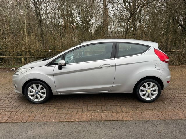 Ford Fiesta Hatchback NG10GMZ Silver #2