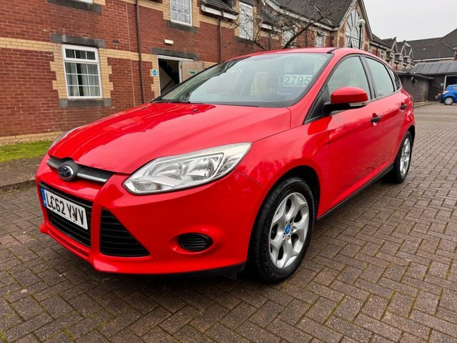 Ford Focus Hatchback Red