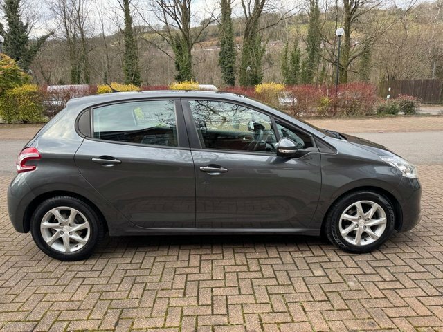 Peugeot 208 Hatchback KV14NZB Grey #5