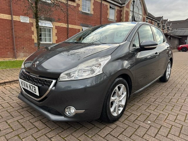Peugeot 208 Hatchback Grey