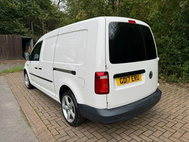 Volkswagen Caddy Maxi Maxi White #3