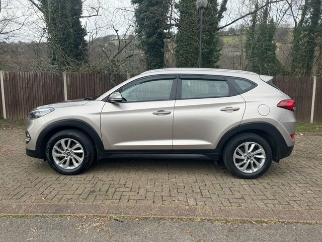 Hyundai Tucson Suv CE65MHK Beige #2