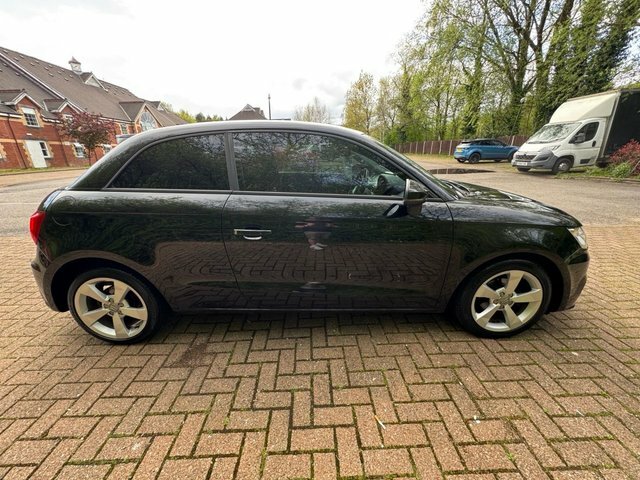 Audi A1 Tfsi Sport CP18ONG Black #5