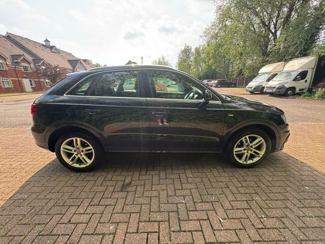 Audi Q3 Suv EF63UAT Black #5