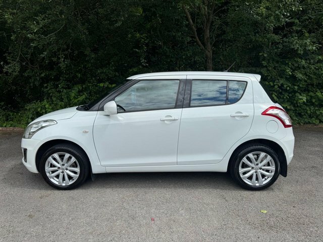 Suzuki Swift Hatchback NV14TTE White #2