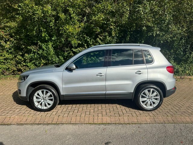 Volkswagen Tiguan Suv VK12URR Silver #2