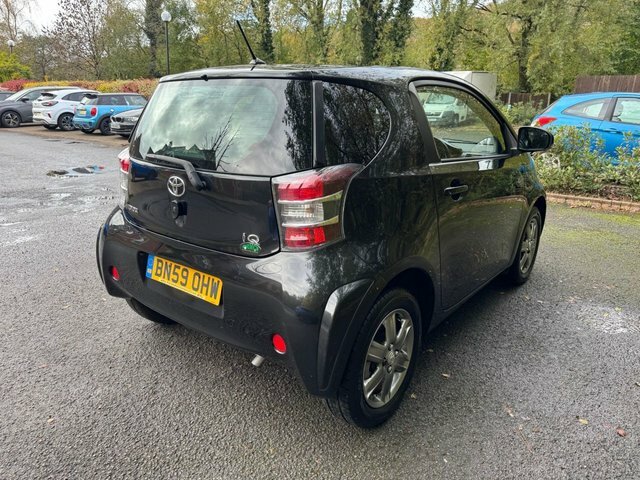 Toyota IQ Hatchback BN59OHW Black #4