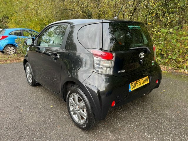 Toyota IQ Hatchback BN59OHW Black #3
