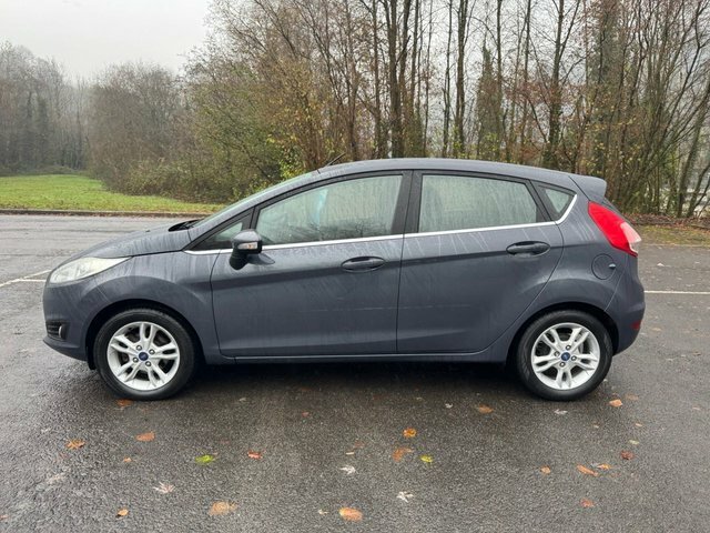 Ford Fiesta Fiesta Zetec CV14ONN Grey #2