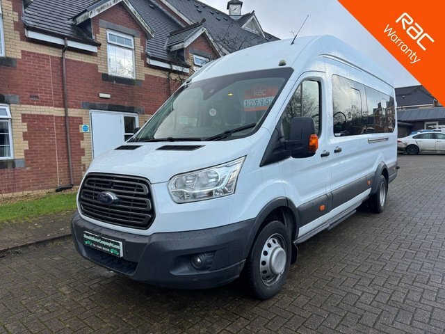 Ford Transit Custom Minibus White