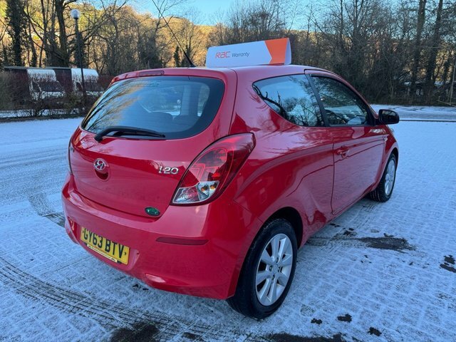 Hyundai I20 Hatchback GY63BTV Red #4