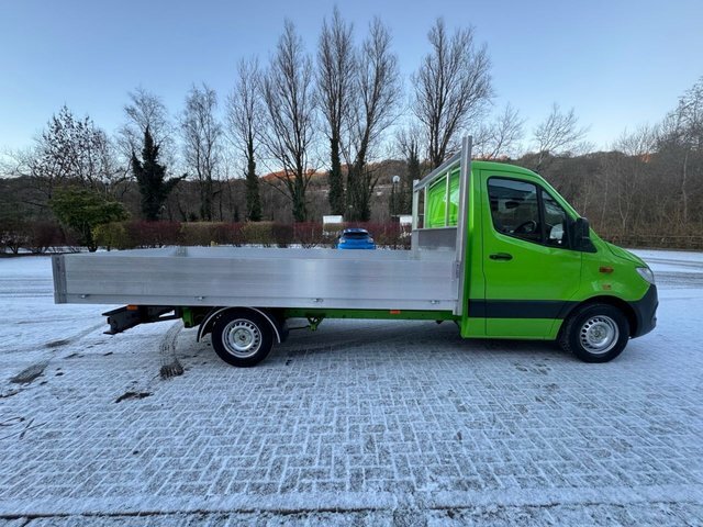 Mercedes-Benz Sprinter Diesel YL70EUR Green #4