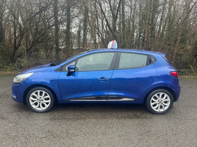 Renault Clio Clio Dynamique Nav Eco Dci LV17YAY Blue #2