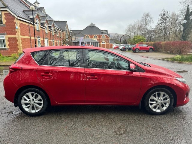 Toyota Auris Hatchback AP13XCH Red #5