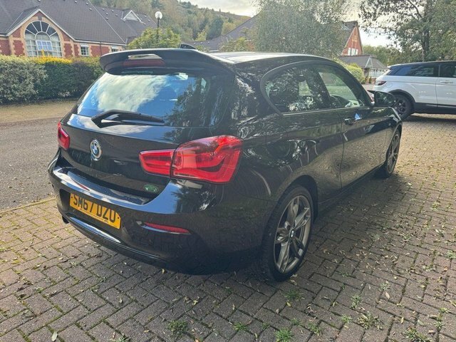 BMW 1 Series Hatchback SM67DZU Black #4