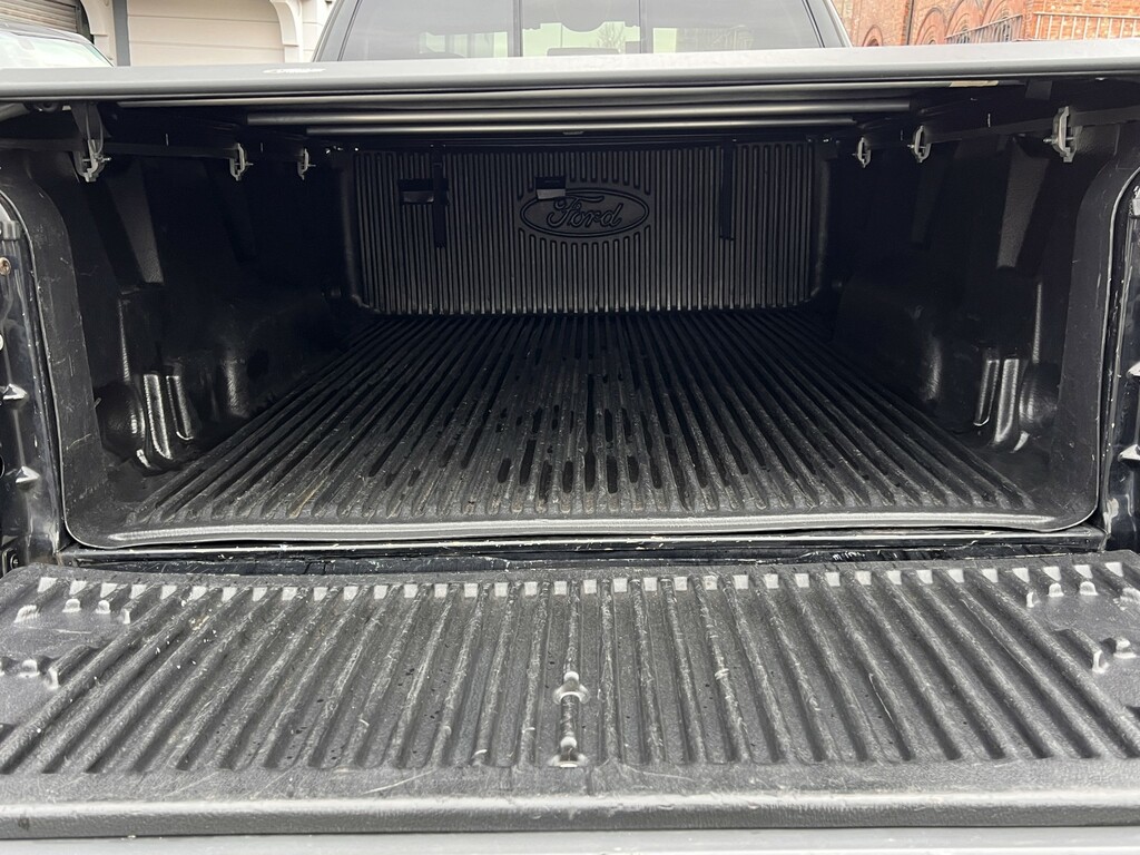 Ford F-150 Svt Lightning Black #27
