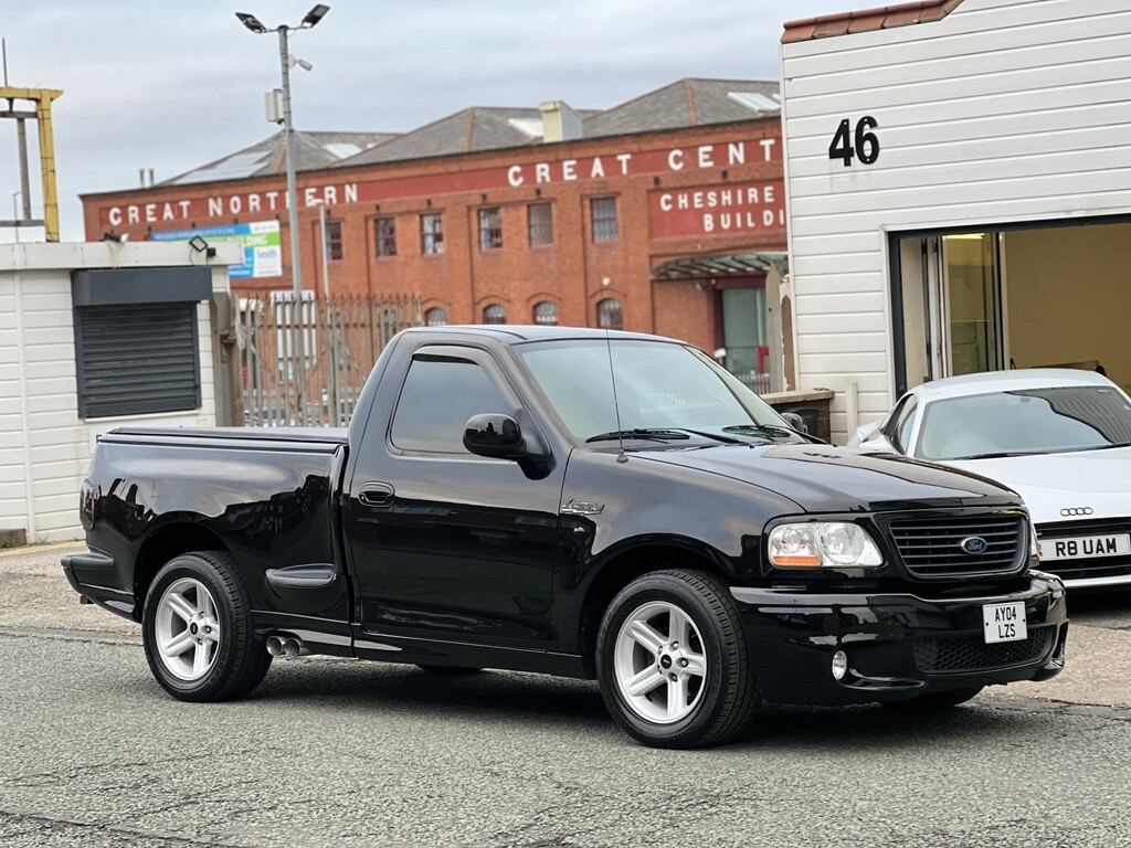 Ford F-150 Svt Lightning Black #14