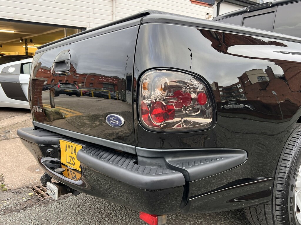 Ford F-150 Svt Lightning Black #41