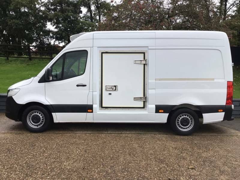 Mercedes-Benz Sprinter 3.5T H1 Van - 2019 19 LO19VYT White #6