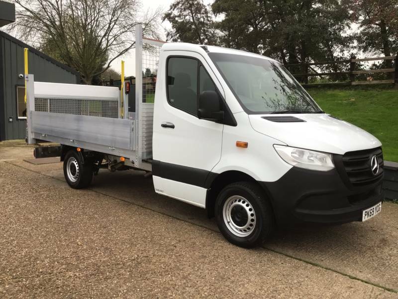 Mercedes-Benz Sprinter 3.5T Chassis Cab - 2019 69 White #2