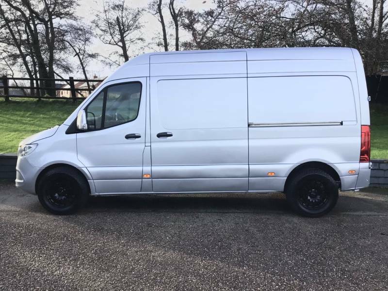 Mercedes-Benz Sprinter 3.5T H1 Premium Van - 2022 22 Silver #6