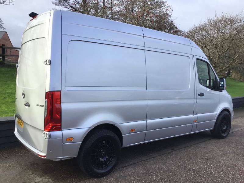 Mercedes-Benz Sprinter 3.5T H1 Premium Van - 2022 22 Silver #4