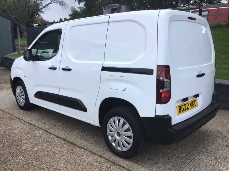 Citroen Berlingo 1.5 Bluehdi 1000Kg Enterprise Pro 100Ps 6 Speed BG22VGC White #5