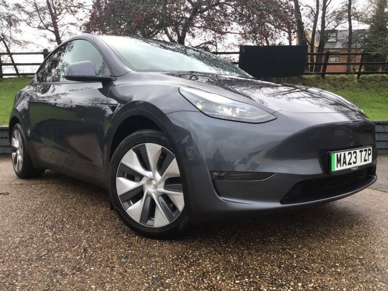 Tesla Model Y Long Range Awd - 2023 23 Grey