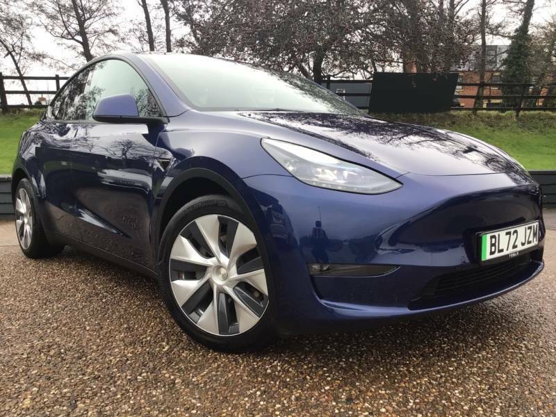 Tesla Model Y Long Range Awd - 2022 72 Blue