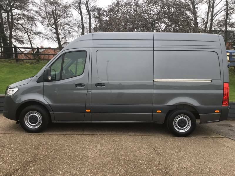 Mercedes-Benz Sprinter 3.5T H2 Pro Van - 2025 75 Grey #6