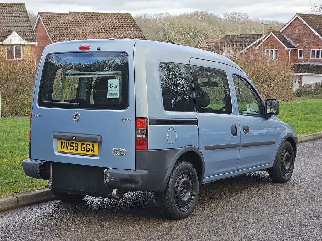 Vauxhall Combo 1.3 Cdti 1700 16V Silver #2