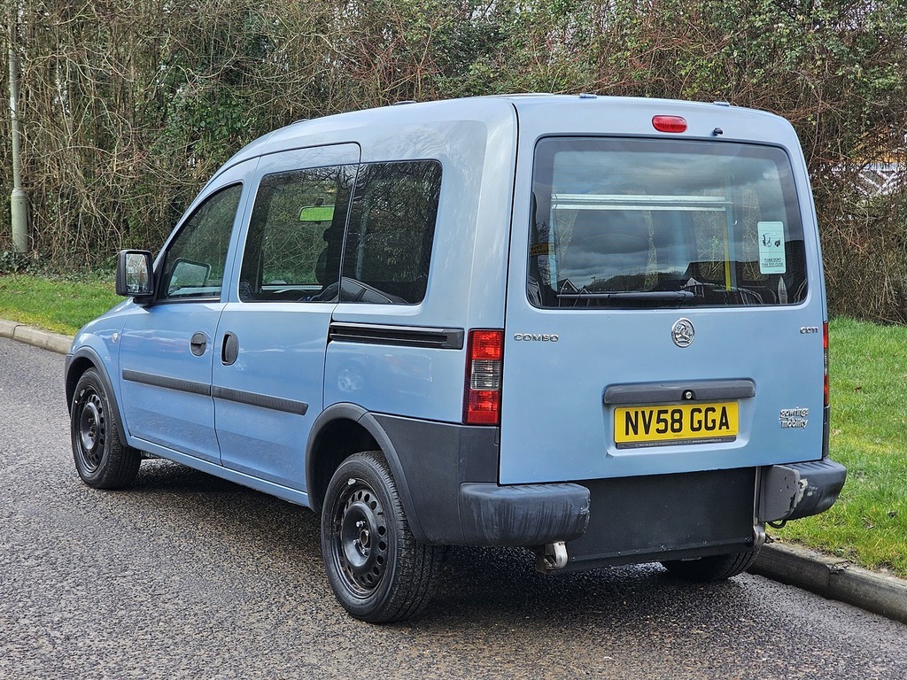 Vauxhall Combo 1.3 Cdti 1700 16V Silver #3