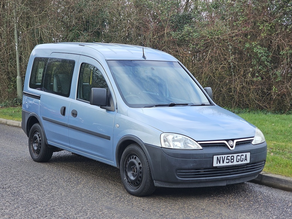 Vauxhall Combo 1.3 Cdti 1700 16V Silver #1