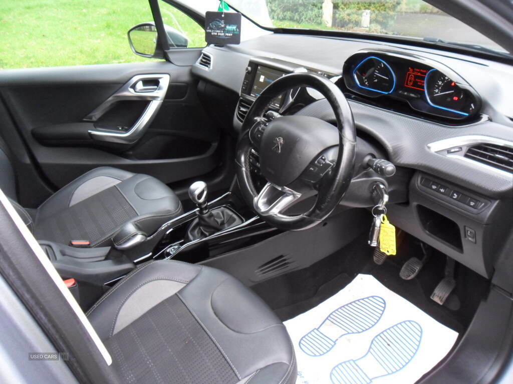 Peugeot 2008 1.5 Bluehdi 100 Allure ML68NYT Grey #6